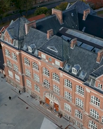 Læssøesgades Skole set fra oven